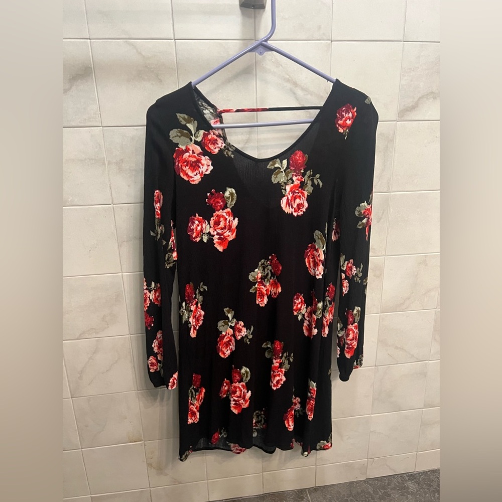 Full Tilt Floral Tunic- M